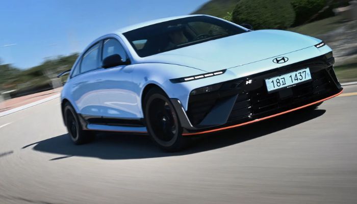The Best Electric Cars Reviews (2026): Separating Marketing From Metal